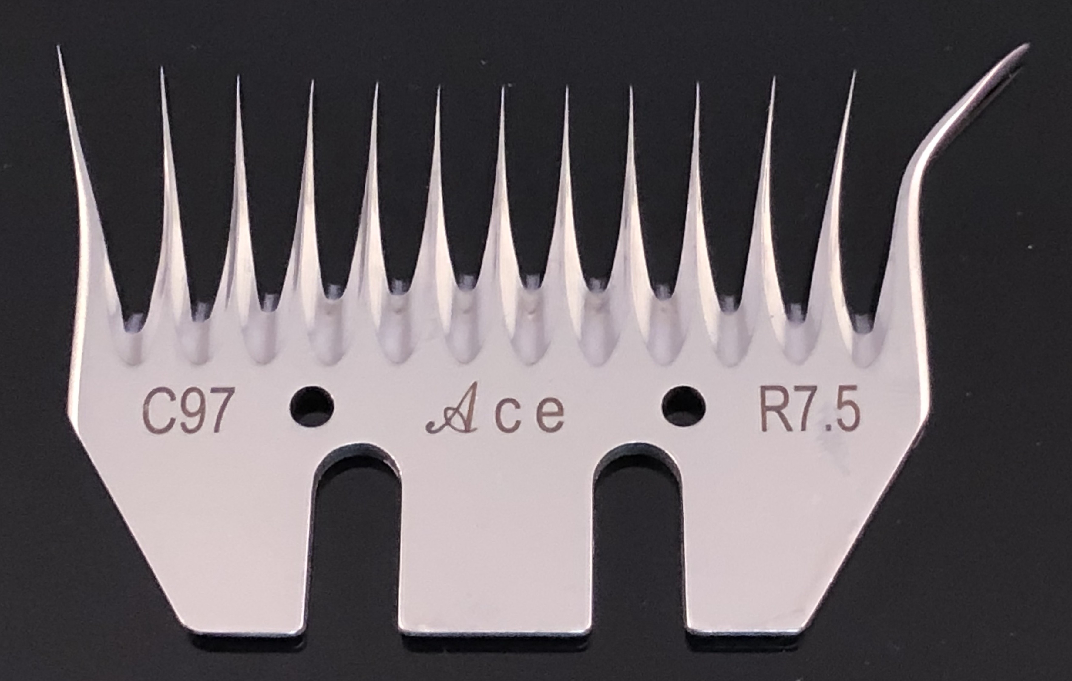 Ace Combs 7.5 Long Bevel